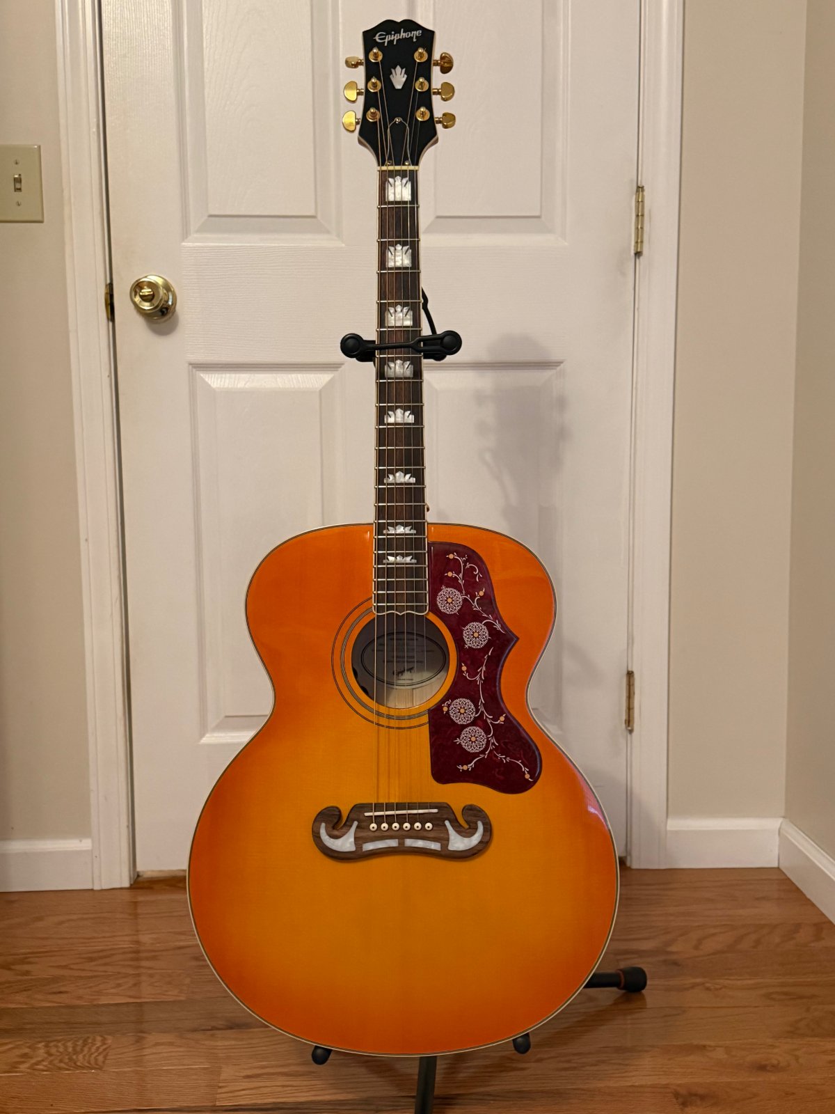 Epiphone J-200